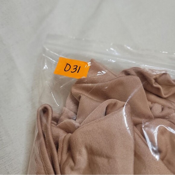 Express One Eleven Tan V-Neck Top Size XS - Picture 9 of 9